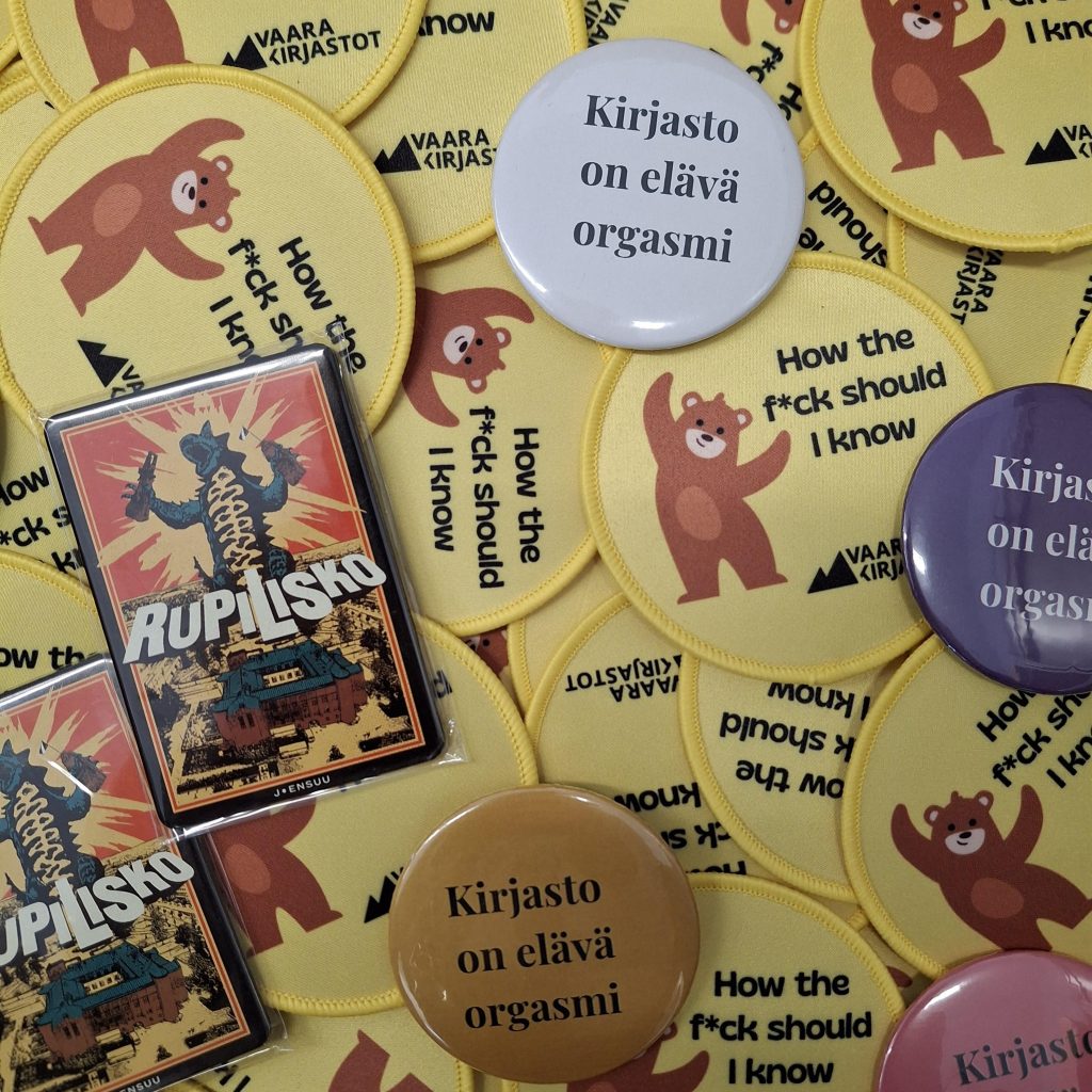 Haalari- ja rintamerkkejä